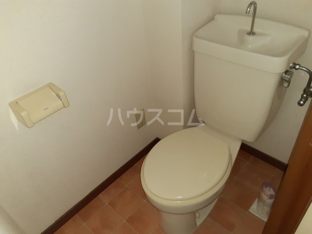13/30 トイレ