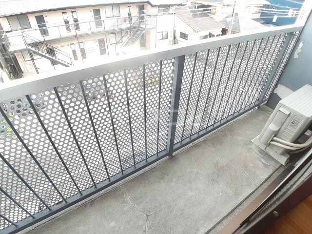 16/28 バルコニー