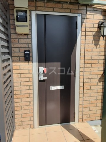 20/29 エントランス