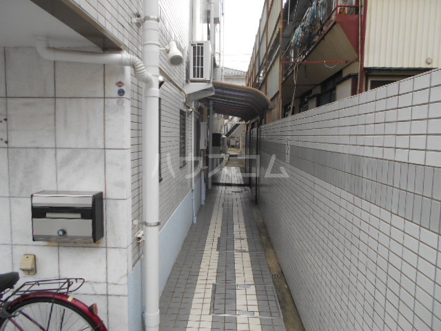 19/24 エントランス