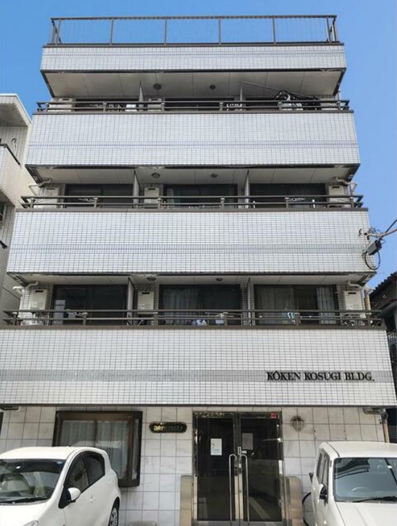 20/24 エントランス