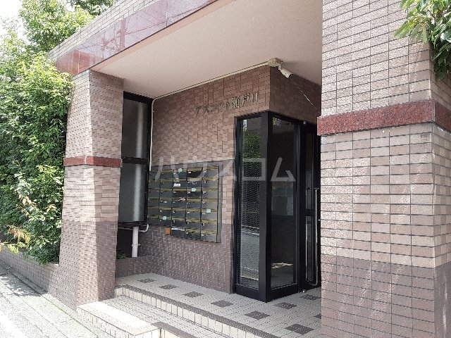 20/29 エントランス