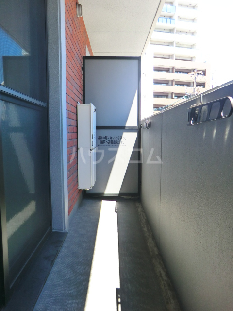 20/30 バルコニー