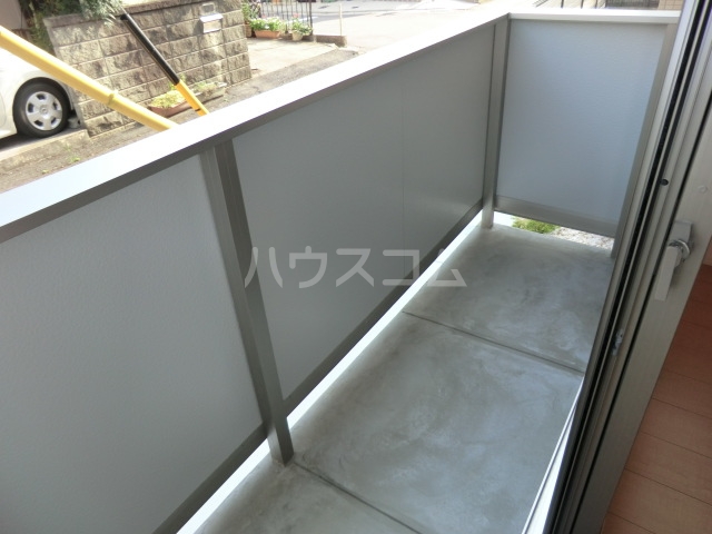 19/27 バルコニー