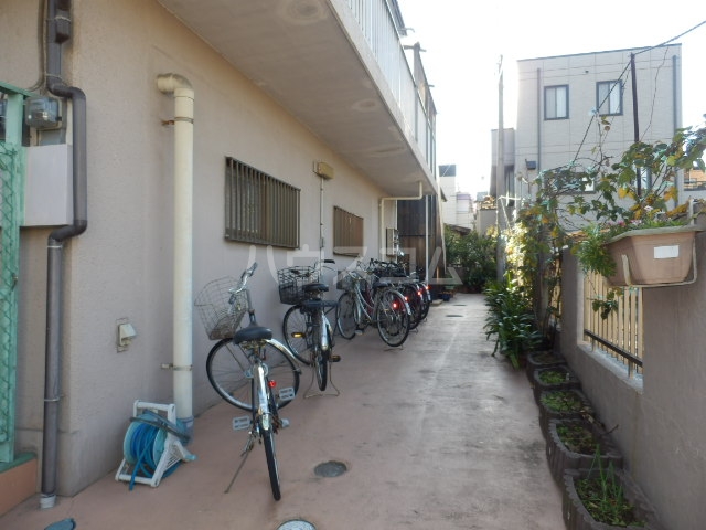 15/25 エントランス