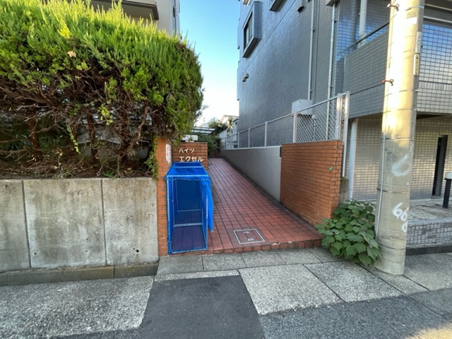 3/10 エントランス