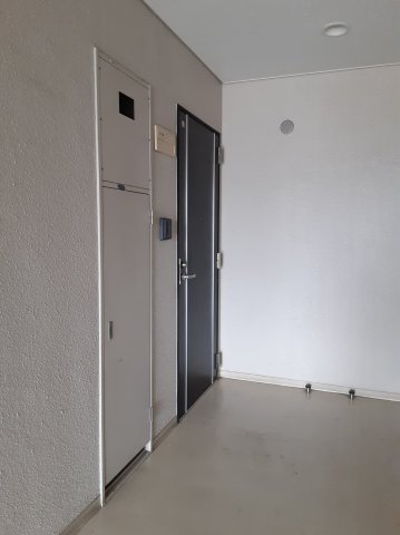 3/7 エントランス