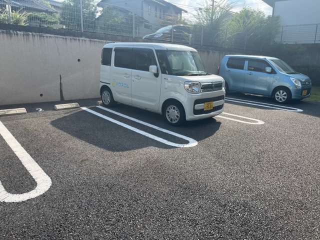 22/30 駐車場