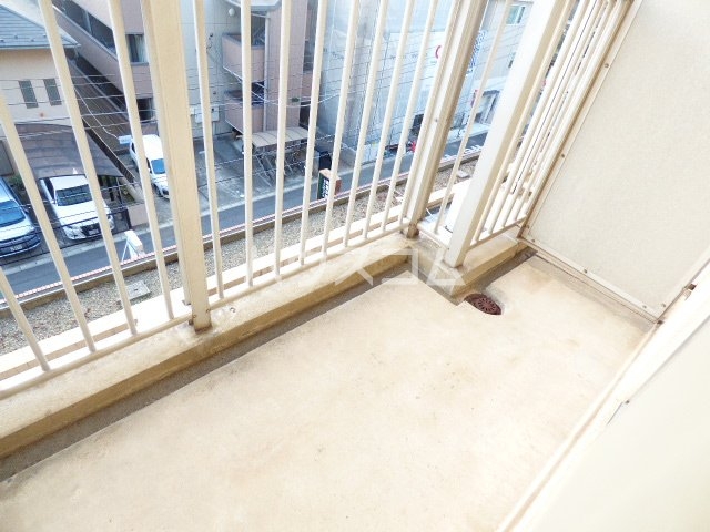 13/27 バルコニー