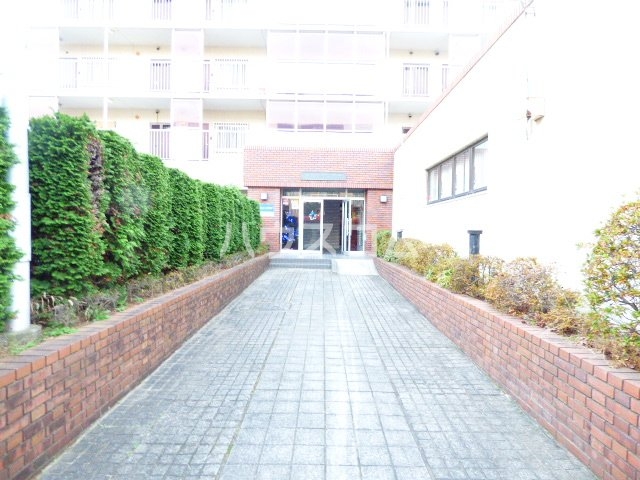 2/11 エントランス