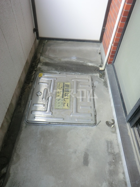 13/28 バルコニー