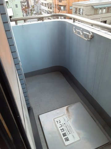 14/30 バルコニー