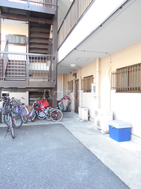 2/6 エントランス