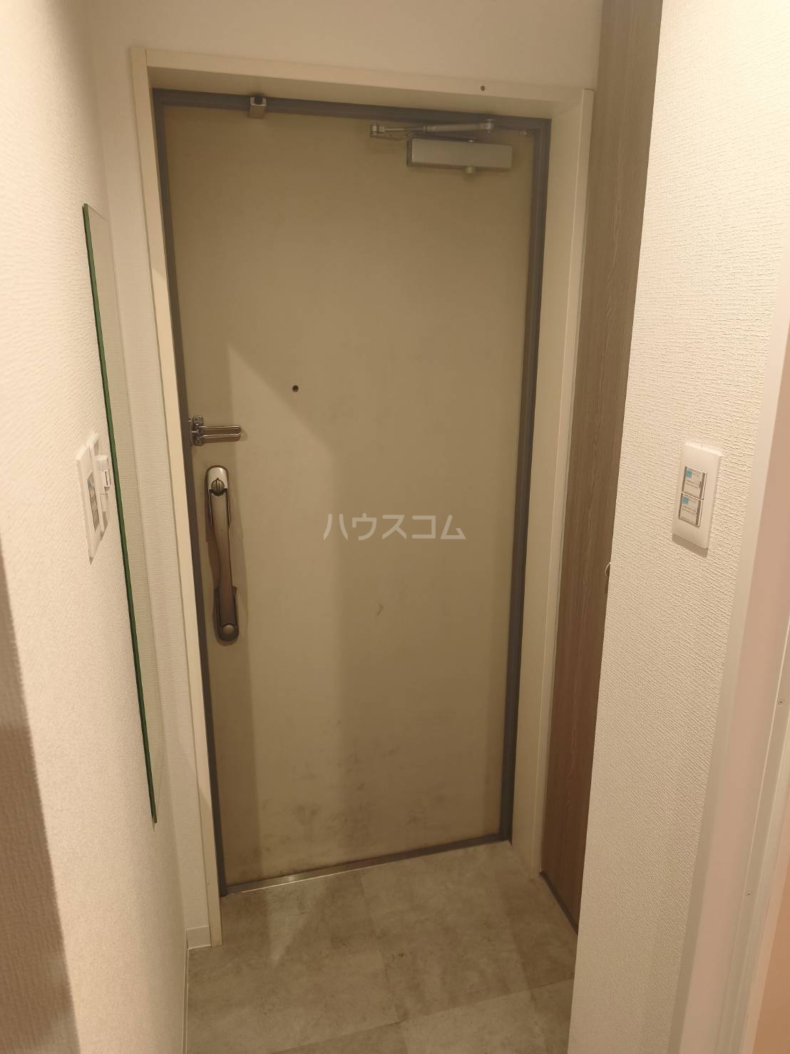 8/30 玄関
