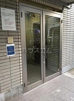 14/17 エントランス