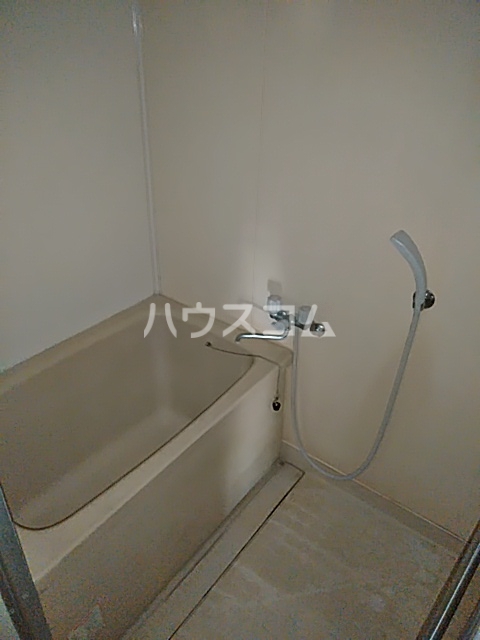 15/30 浴室