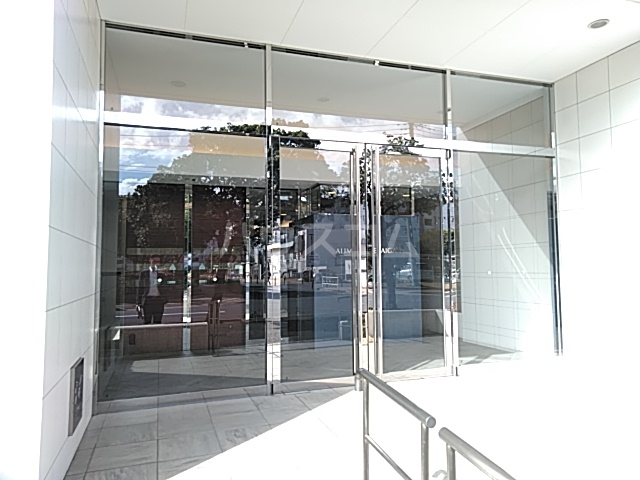 19/29 エントランス