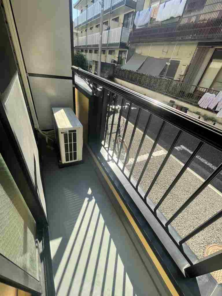 15/28 バルコニー