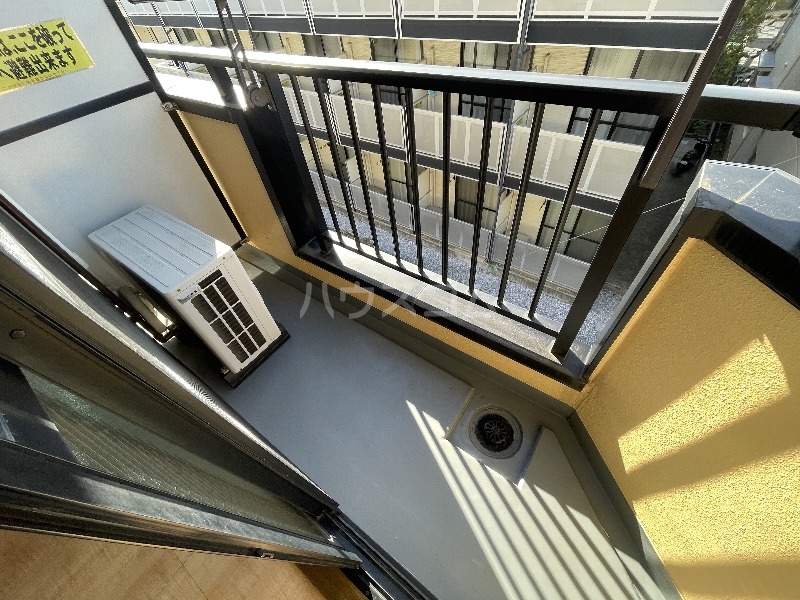 15/29 バルコニー