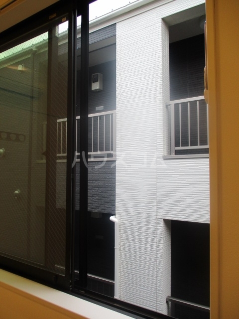 13/25 バルコニー