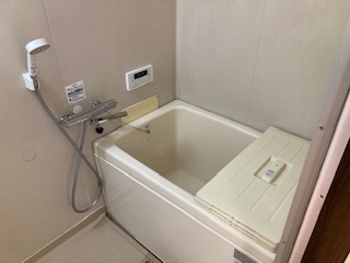 13/30 浴室