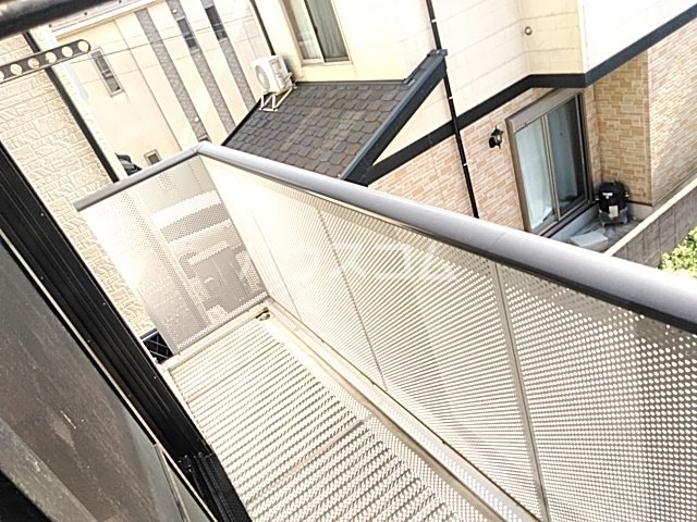 20/30 バルコニー