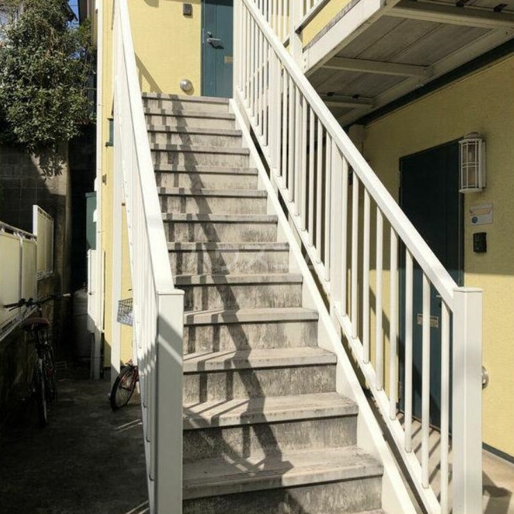 14/17 エントランス