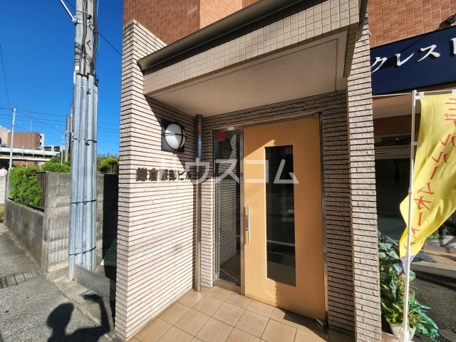 15/25 エントランス