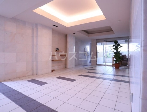 6/11 エントランス