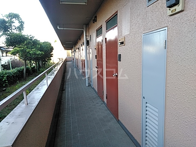 29/30 エントランス