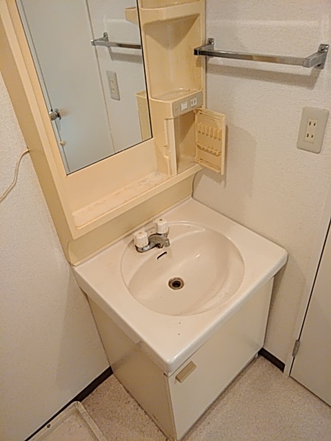 18/30 洗面