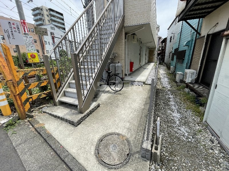 21/24 エントランス