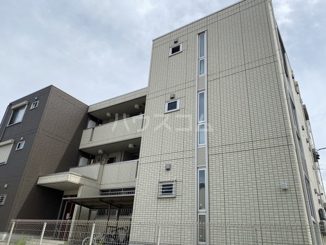 2/30 外観