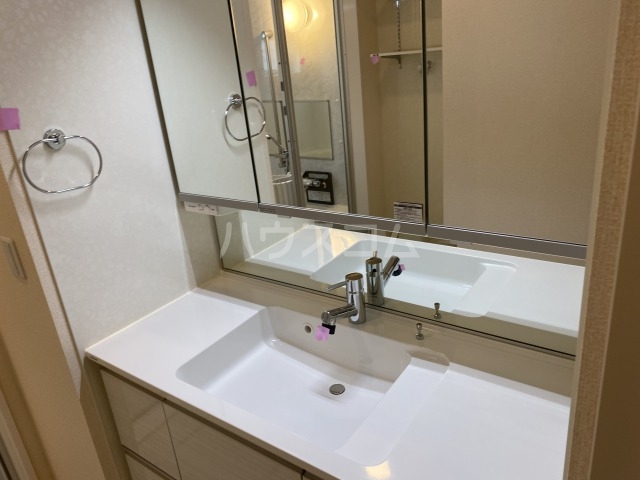 15/30 洗面
