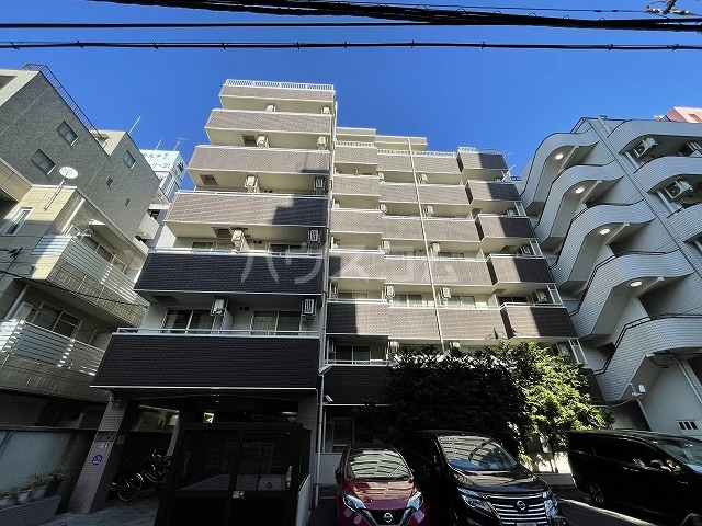 20/30 エントランス