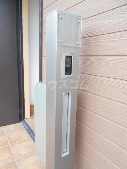 17/26 エントランス