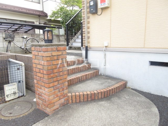 2/30 外観