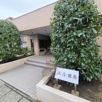 18/21 エントランス