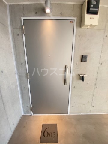 5/30 玄関