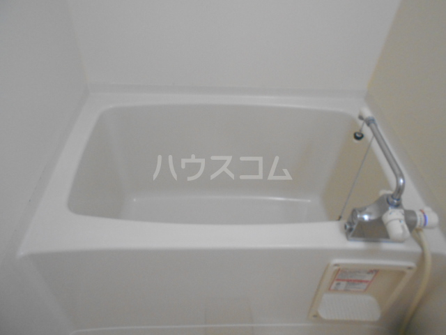 13/30 浴室