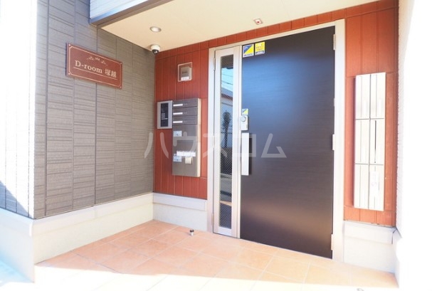 15/16 エントランス