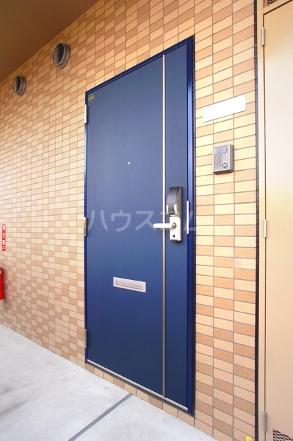 15/25 エントランス