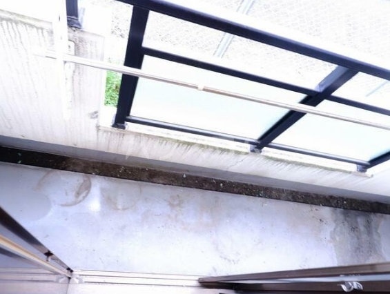 15/18 バルコニー