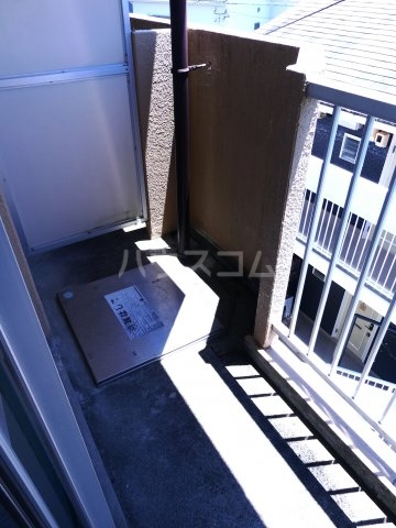 19/29 バルコニー