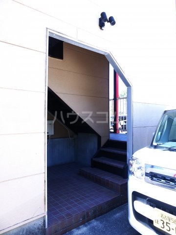 22/29 エントランス