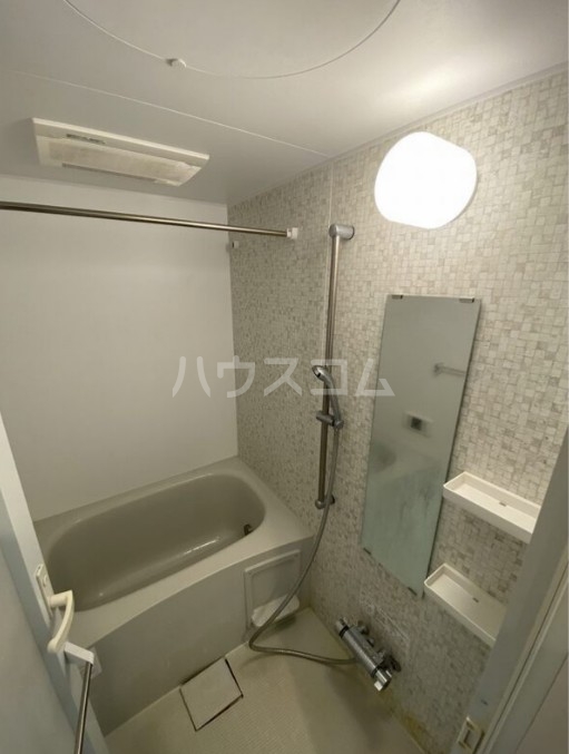 13/24 浴室