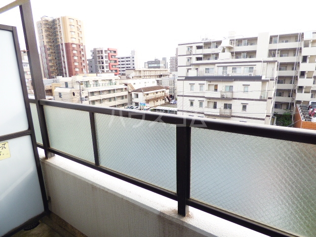 19/30 バルコニー