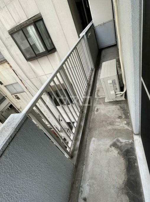 20/30 バルコニー