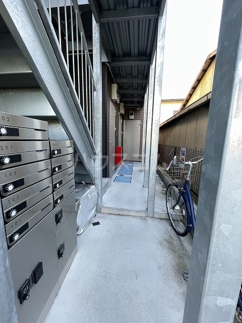 19/21 エントランス