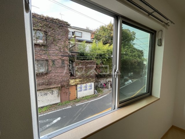 16/23 バルコニー